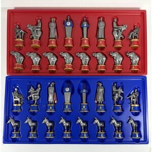 2020 Battle For The White House Chess Set Original w/Empty Democrat Podiums